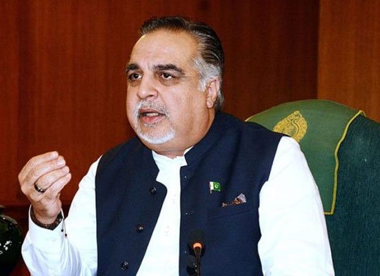 گورنر سندھ عمران اسماعیل کے بھتیجے کو کتے نے کاٹ لیا