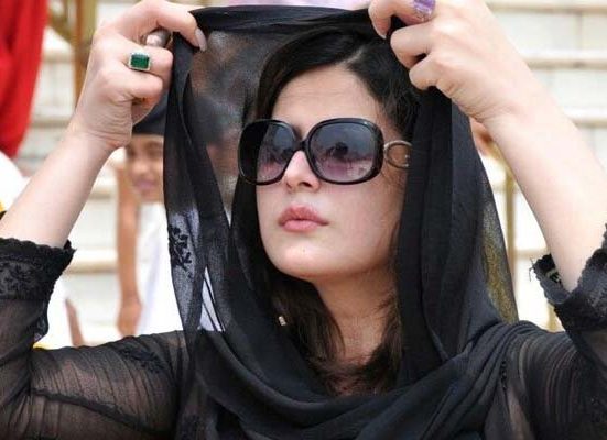 مسلمان ہوں شاید اس لیے لوگ مجھے زیادہ نشانہ بناتے ہیں: بھارتی اداکارہ