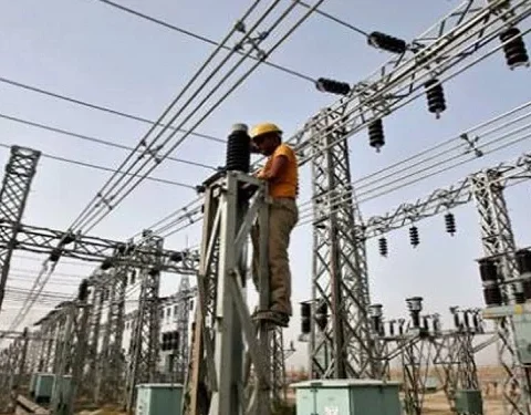 نیشنل گرڈ میں خرابی کراچی سمیت ملک کے بیشتر حصوں میں بجلی کا بڑا بریک ڈان