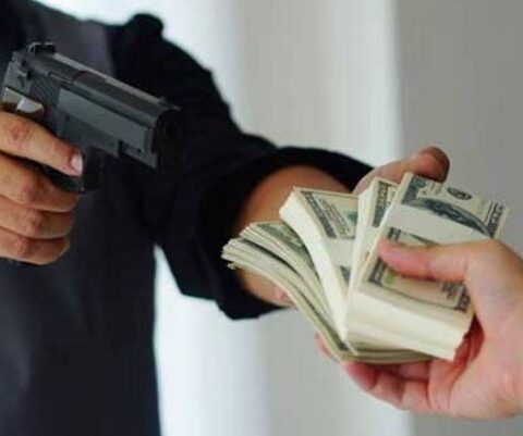 لاہور؛ ڈکیتیوں میں بینک ملازمین کے ملوث ہونے کا انکشاف