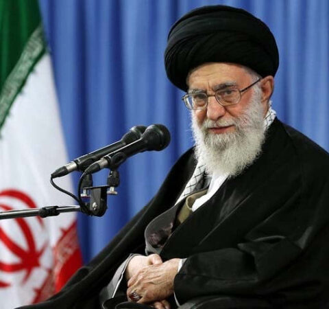 علی خامنہ ای شدید بیمار، بیٹا مجتبیٰ جانشین ہوسکتاہے، امریکی اخبار