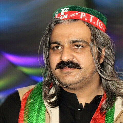 لاہور جلسے سے پہلے علی امین گنڈاپورکے ناقابل ضمانت وارنٹ گرفتاری جاری
