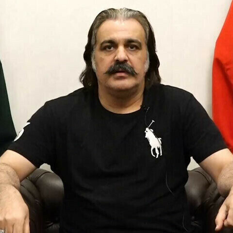 علی امین گنڈا پور کا انقلاب لانے کا اعلان، گولی کے جواب میں 10گولیاں چلانے کی دھمکی