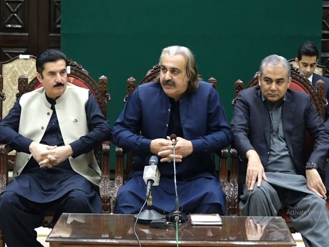 کے پی میں امن کیلیے گرینڈ جرگہ، وفاقی و صوبائی حکومتیں ایک پلیٹ فارم پر