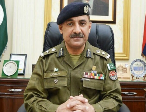 سی سی پی او لاہور کے تبادلے کا حکم معطل غلام محمود ڈوگر عہدے پر بحال