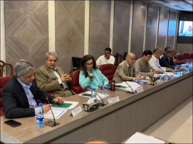 آئینی ترامیم کمیٹی کا اجلاس : جے یو آئی نے نئی عدالت کے قیام کی مخالفت کردی