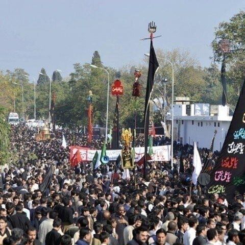 یوم عاشور آج مذہبی عقیدت و احترام سے منایا جا رہا ہے