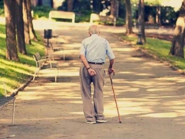 معمر افراد کی حرکات میں سستی کیوں آجاتی ہے؟