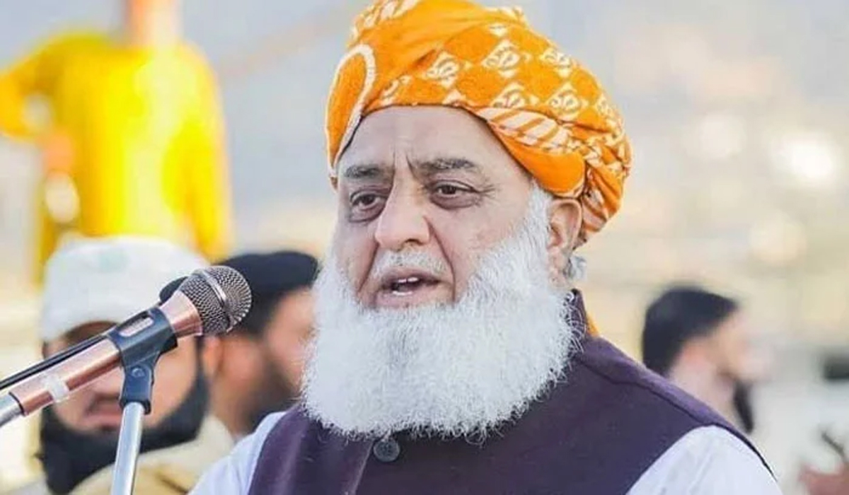 آئین پر عمل نہ ہوا تو ملک میں عدم استحکام جاری رہے گا، مولانا فضل الرحمٰن