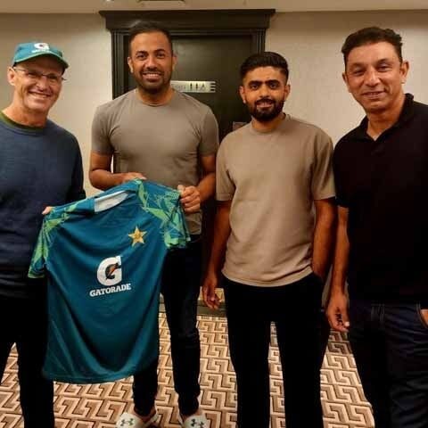 وائٹ بال ہیڈ کوچ گیری کرسٹن نے پاکستان ٹیم کو جوائن کرلیا