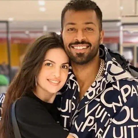 ہاردک پانڈیا نے اہلیہ نتاشا سے علیحدگی کی تصدیق کردی