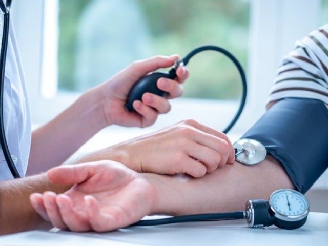 ہائی بلڈ پریشر کیا ہے اور اسکی مختلف وجوہات