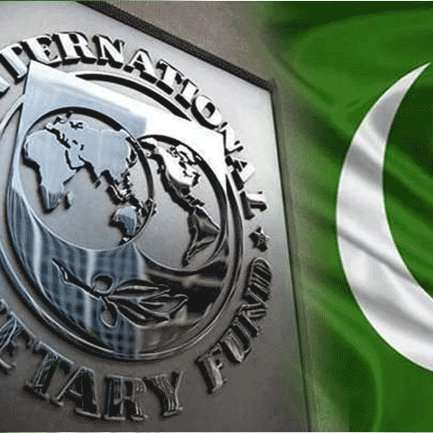 پاکستان کا اضافی فنڈ کیلیے آئی ایم ایف سے رجوع کرنے کا فیصلہ