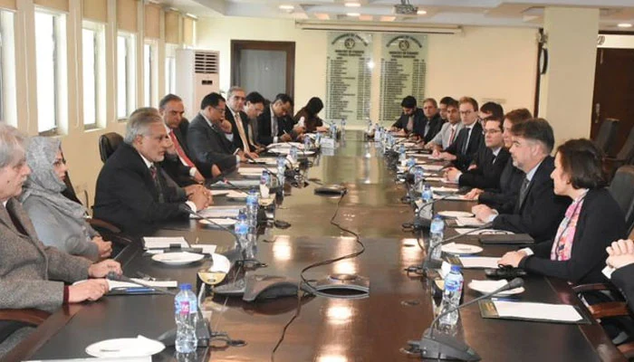 حکومت کی آئی ایم ایف جائزہ مشن کو شرائط پوری کرنے کی یقین دہانی