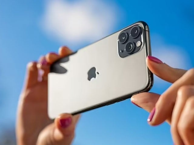 آئی اوایس 17 اپ ڈیٹ کے ساتھ دلچسپ کیمرا فیچر متوقع