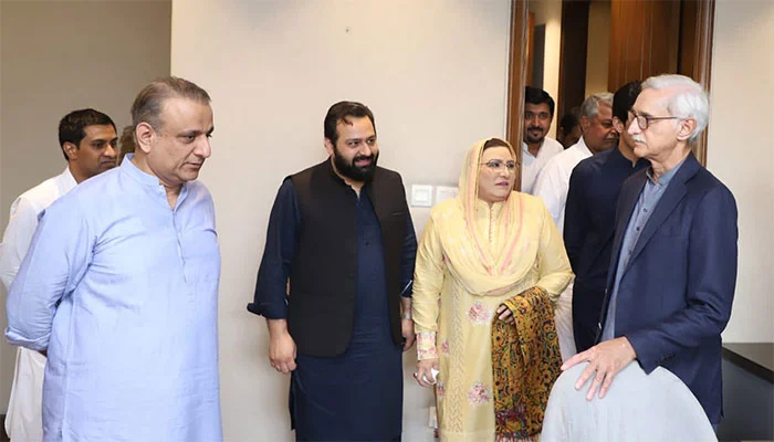 استحکام پاکستان پارٹی کسی سے الحاق نہیں کرے گی، اجلاس میں فیصلہ