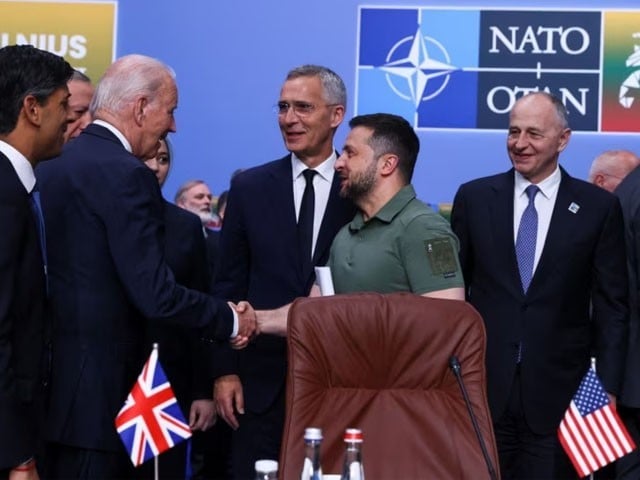 نیٹو سربراہی اجلاس؛ یوکرین کا رُکنیت کی خواہش کا خیرمقدم لیکن قبولیت سے گریز