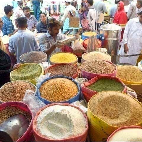 ایک ہفتے کے دوران 17 اشیائے ضروریہ کی قیمتوں میں اضافہ