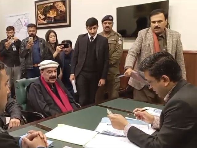 الیکشن کا دوسرا مرحلہ؛ کاغذات نامزدگی کی جانچ پڑتال کا آغاز