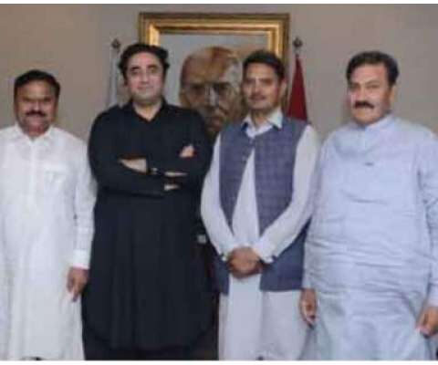 پی ٹی آئی بہاول نگر کے رہنماؤں کی بلاول بھٹو سے ملاقات، پی پی پی میں شمولیت کا اعلان
