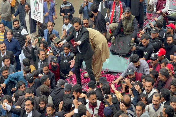 جوڈیشل کمپلیکس حملہ عمران خان سمیت 2800 کارکنان کیخلاف ایک اور مقدمہ درج