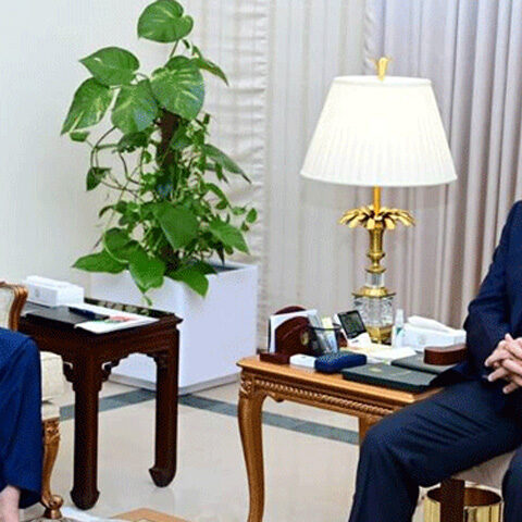 وزیر اعظم شہباز شریف اور بلاول بھٹو کا 27 ویں آئینی ترمیم لانے پر اتفاق