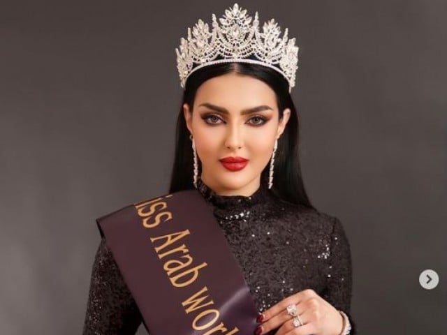 سعودی ماڈل رومی القحطانی مس یونیورس کے مقابلے میں حصہ لیں گی