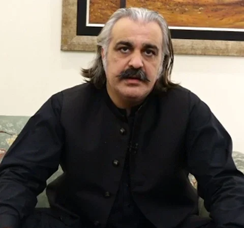 وزیراعلیٰ کے پی کا رہا ہونے والے سرکاری ملازمین کیلیے ون اسٹیپ پروموشن کا اعلان