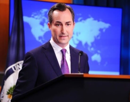 امریکی محکمہ خارجہ کا پی ٹی آئی رہنماؤں کی گرفتاری پر تشویش کا اظہار