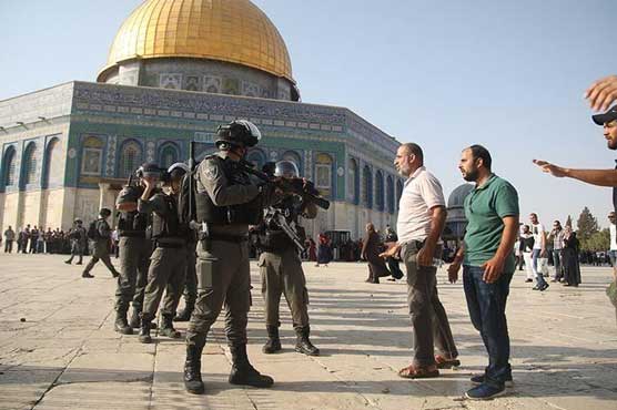 صہیونی وزیر مسجد اقصیٰ میں گھس گیا، قبلہ اول کی بے حرمتی پر فلسطینی سراپا احتجاج