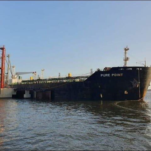 بحیرہ احمر میں جہازوں پر حوثیوں کے حملوں کے باعث تیل کی طلب میں اضافے کا امکان