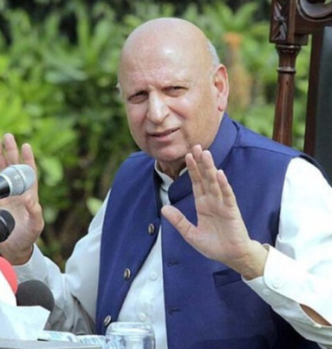 پی ٹی آئی دور کے گورنر پنجاب چوہدری سرور کا ق لیگ میں شامل ہونے کا فیصلہ