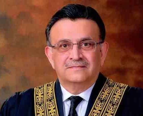 ہم کچھ نہیں کرسکتے لیکن وہ ہستی اپنا کام کرتی ہے، چیف جسٹس عمر عطا بندیال