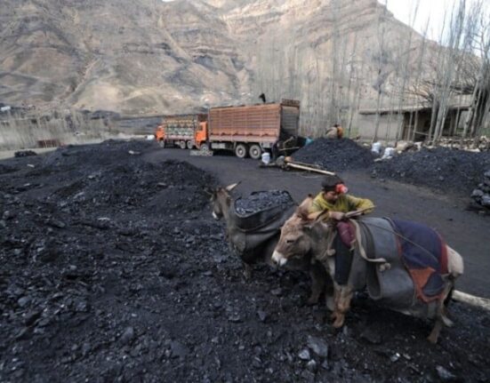 پاک فوج کے تعاون سے 16 سال بعد وسطی کرم میں کوئلے کی کان کا آغاز