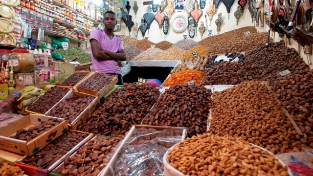 سیلاب سے فصلیں تباہ کھجور کی تجارت بحران سے دوچار