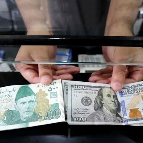اوپن مارکیٹ میں ڈالر کو جھٹکا، ایک دن میں 11 روپے کی بڑی کمی