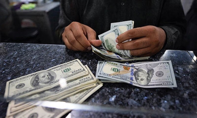 سرمائے کا تحفظ پاکستانیوں نے 10ارب ڈالرکی ذخیرہ اندوزی کرلی