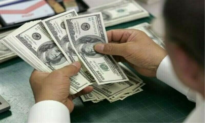 ڈالر سستا ہونے کا سفر آج بھی جاری