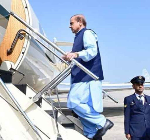 وزیراعظم شہباز شریف اتوار کو سعودی عرب روانہ ہوں گے