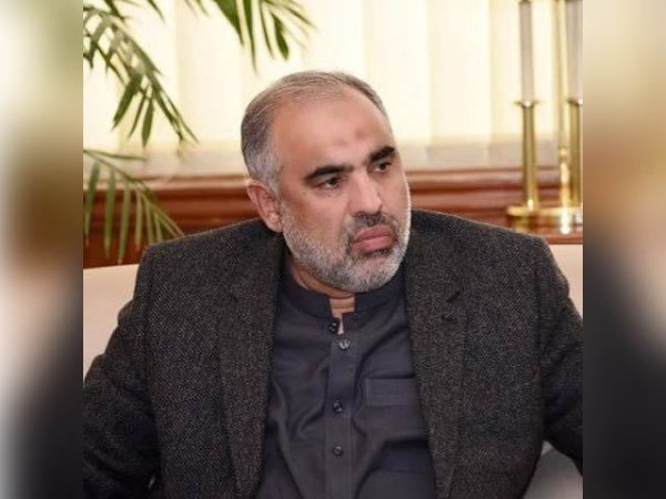 اسلام آباد ہائیکورٹ؛ اسد قیصر کی مقدمات کی تفصیلات فراہمی کی درخواست پر فریقین کو نوٹس