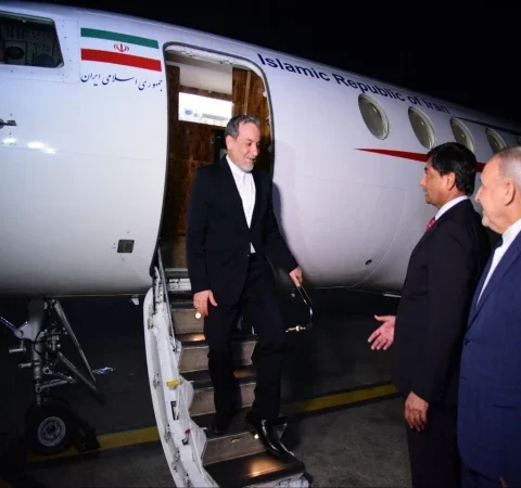 ایران کے وزیر خارجہ اسلام آباد پہنچ گئے