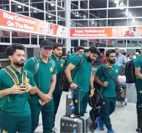 دورہ زمبابوے؛ قومی کرکٹرز بلاوائیو پہنچ گئے
