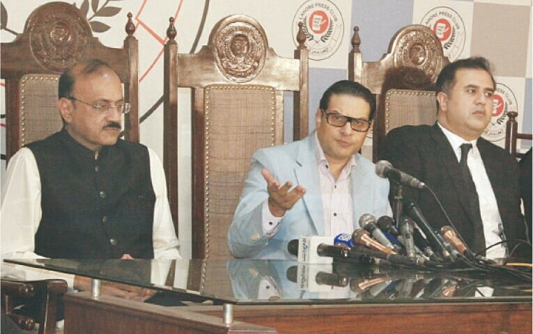 پی ٹی آئی کا عدالتی آزادی کیلئے عوامی تحریک چلانے پر زور