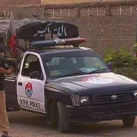 خیبرپختونخوا پولیس کو اسلحہ اور جدید گاڑیوں کی کمی کا سامنا