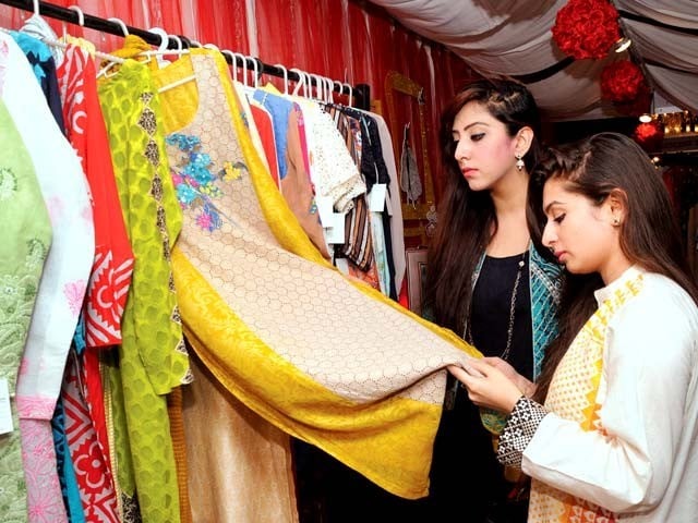 فیشن ڈیزائننگ انڈسٹری بھی ایف بی آر کے ریڈار پر آ گئی