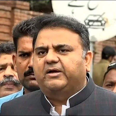 پی ٹی آئی رہنماؤں نے رابطہ کر کے ہلکا ہاتھ رکھنے کی درخواست کی ہے، فواد چوہدری