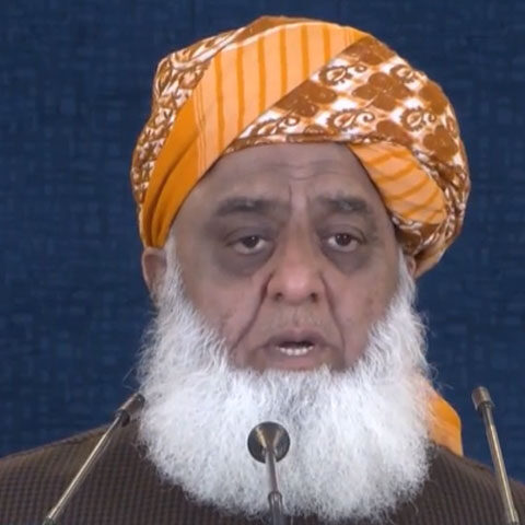 مخالف قید میں ہو اور میں اس کے خلاف جلسے کروں، ایسے مزہ نہیں آتا، مولانا فضل الرحمان