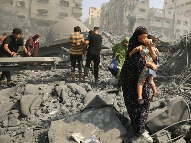 غزہ میں اسرائیلی بمباری سے فلسطینی شاعر کی بیٹی پورے خاندان سمیت شہید
