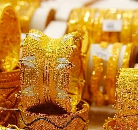 سونے کی قیمت میں تیزی سے اضافہ ہونے لگا