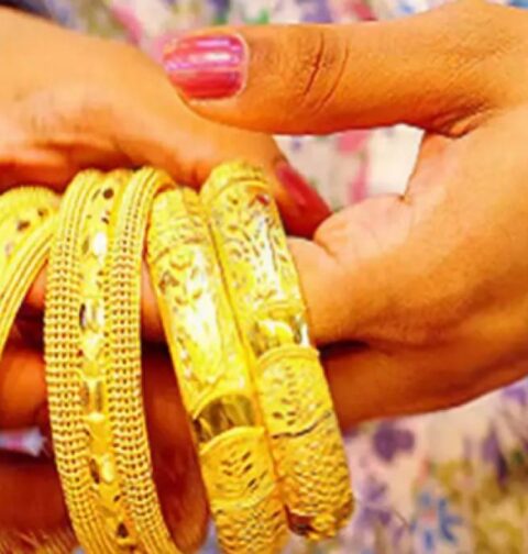 سونے کی قیمت میں ایک مرتبہ پھر ہزاروں روپے کا اضافہ